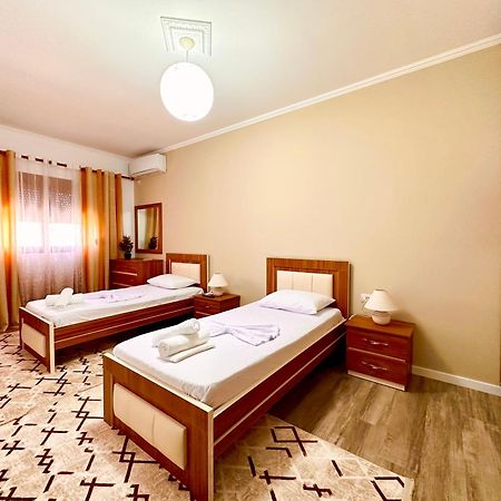 The Luxe Apartments Gjirokastër Eksteriør bilde