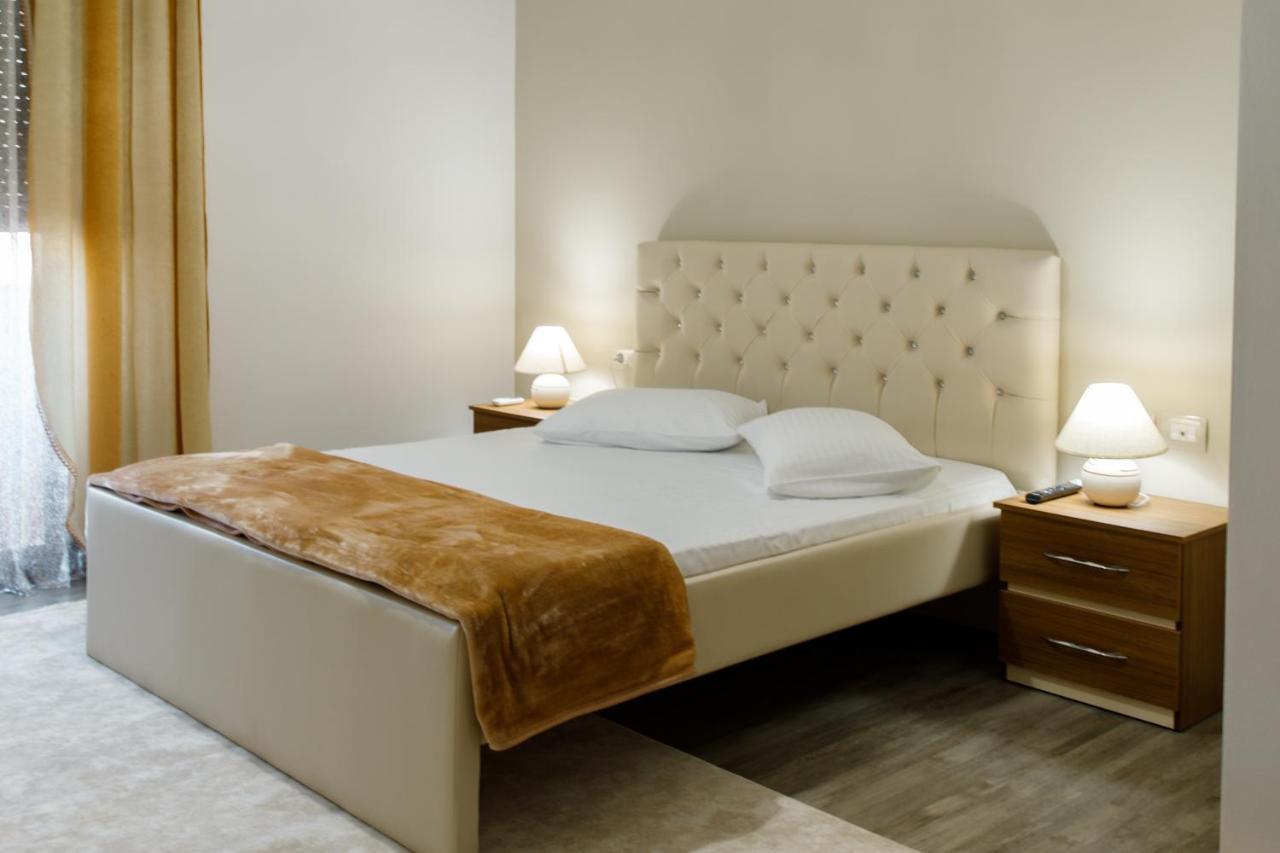The Luxe Apartments Gjirokastër Eksteriør bilde