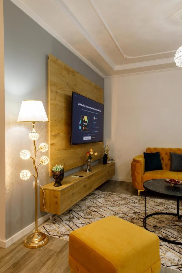 The Luxe Apartments Gjirokastër Eksteriør bilde
