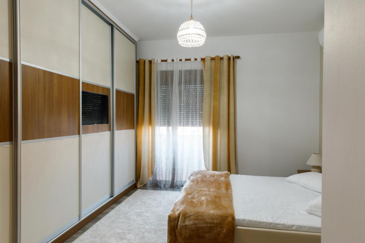 The Luxe Apartments Gjirokastër Eksteriør bilde