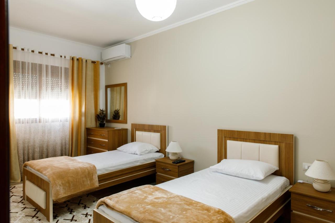 The Luxe Apartments Gjirokastër Eksteriør bilde