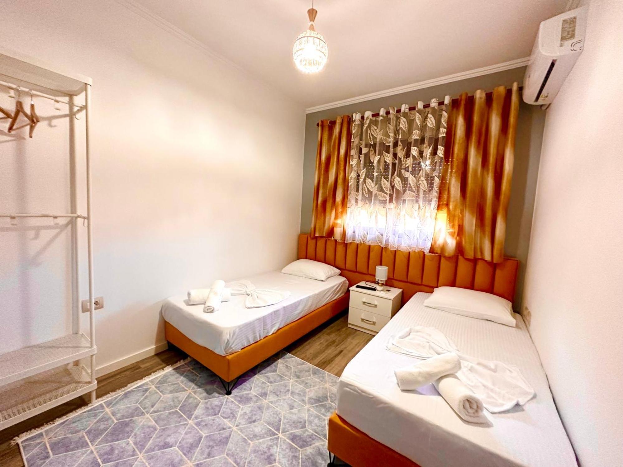 The Luxe Apartments Gjirokastër Eksteriør bilde