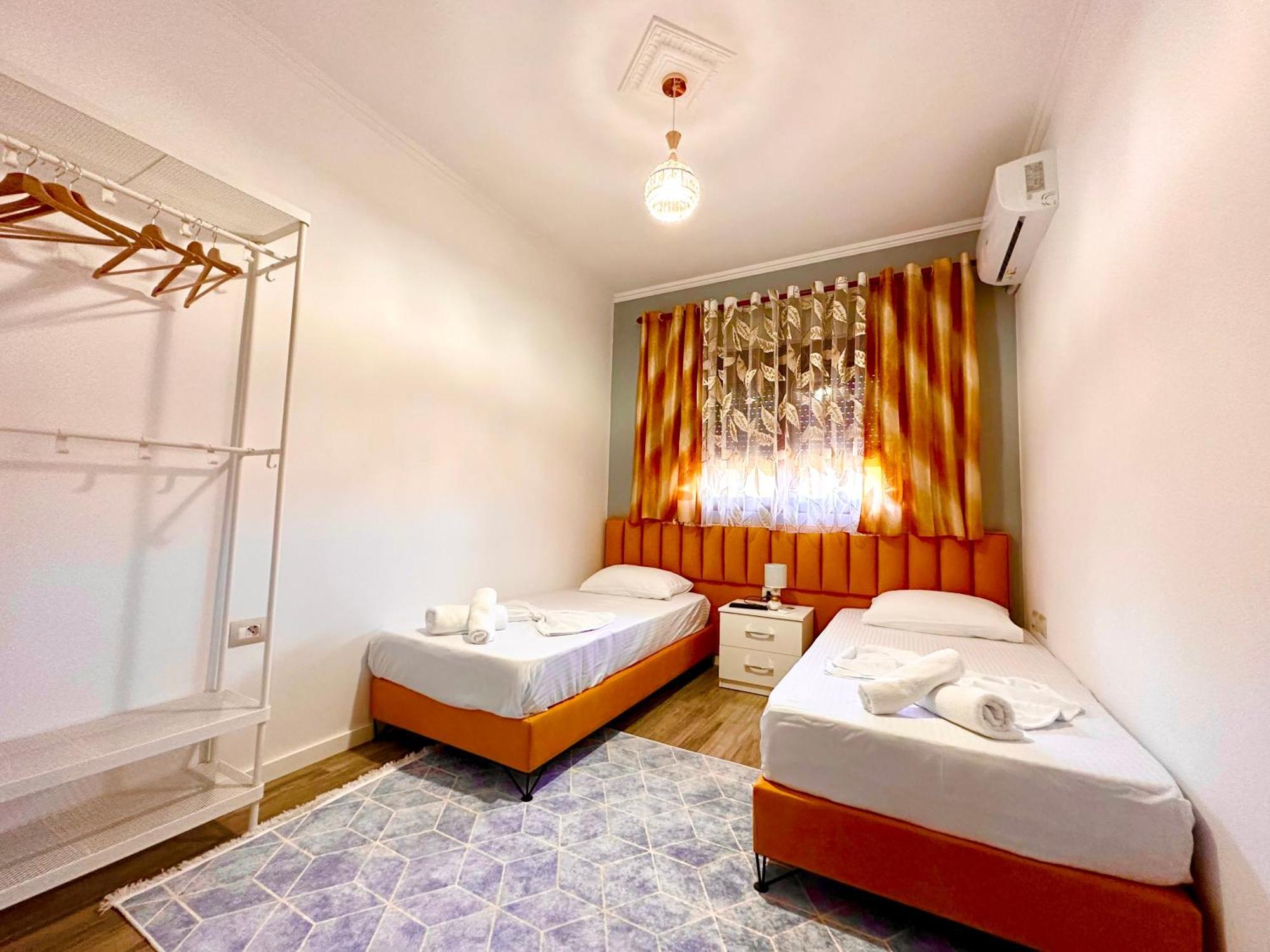 The Luxe Apartments Gjirokastër Eksteriør bilde